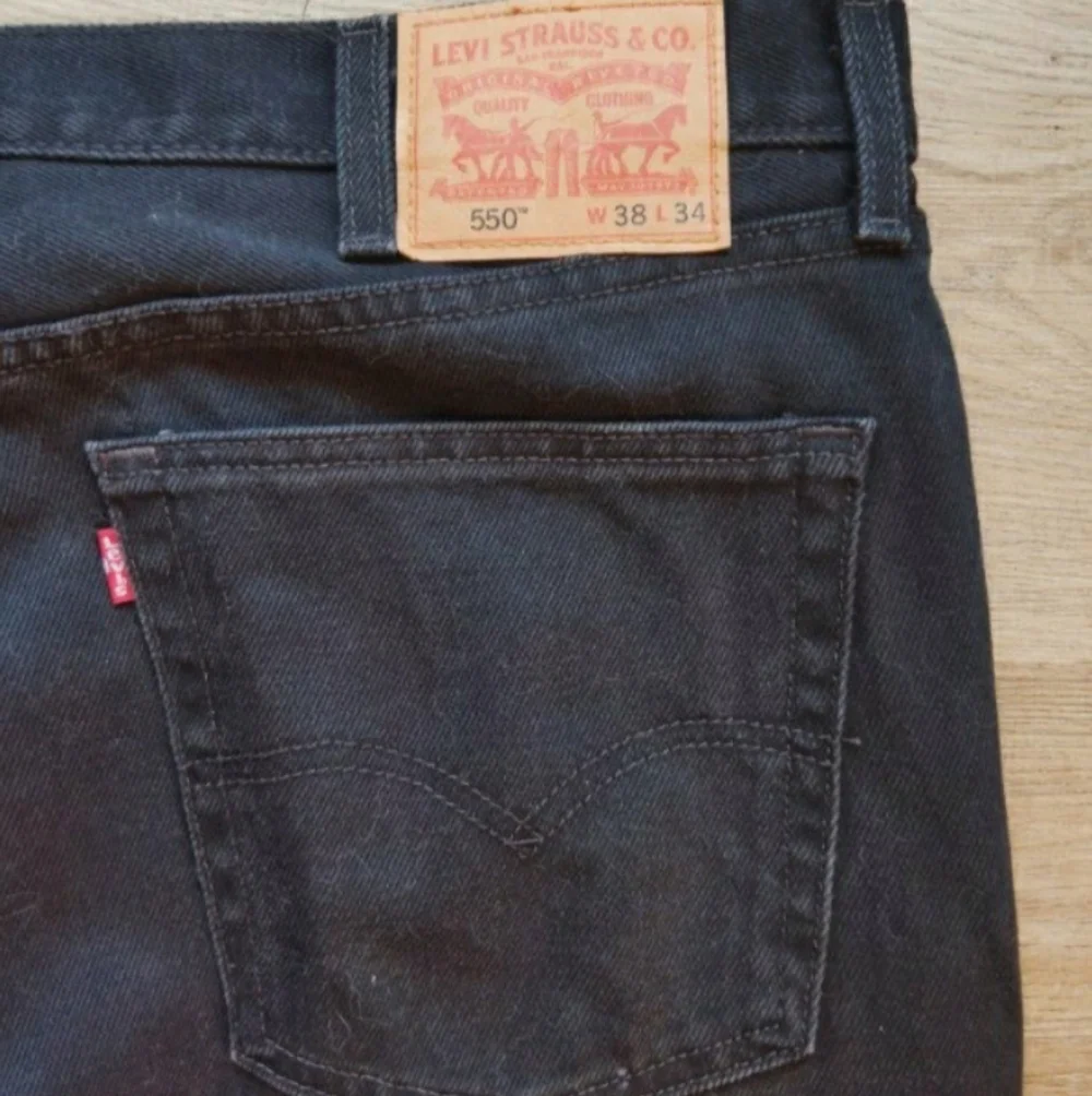 Levi's Men's 550 Straight Jeans / W 38
